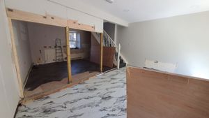 Photo 9- click for photo gallery